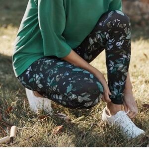 NWOT J. Jill Fit Performance Floral Leggings